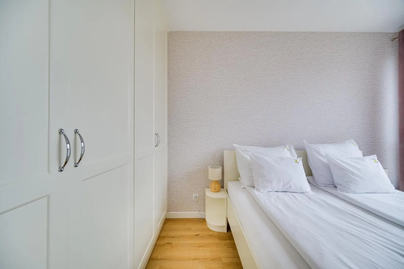 Apartment Prostywynajem Apartament Garrison Skyline Parking Gdansk