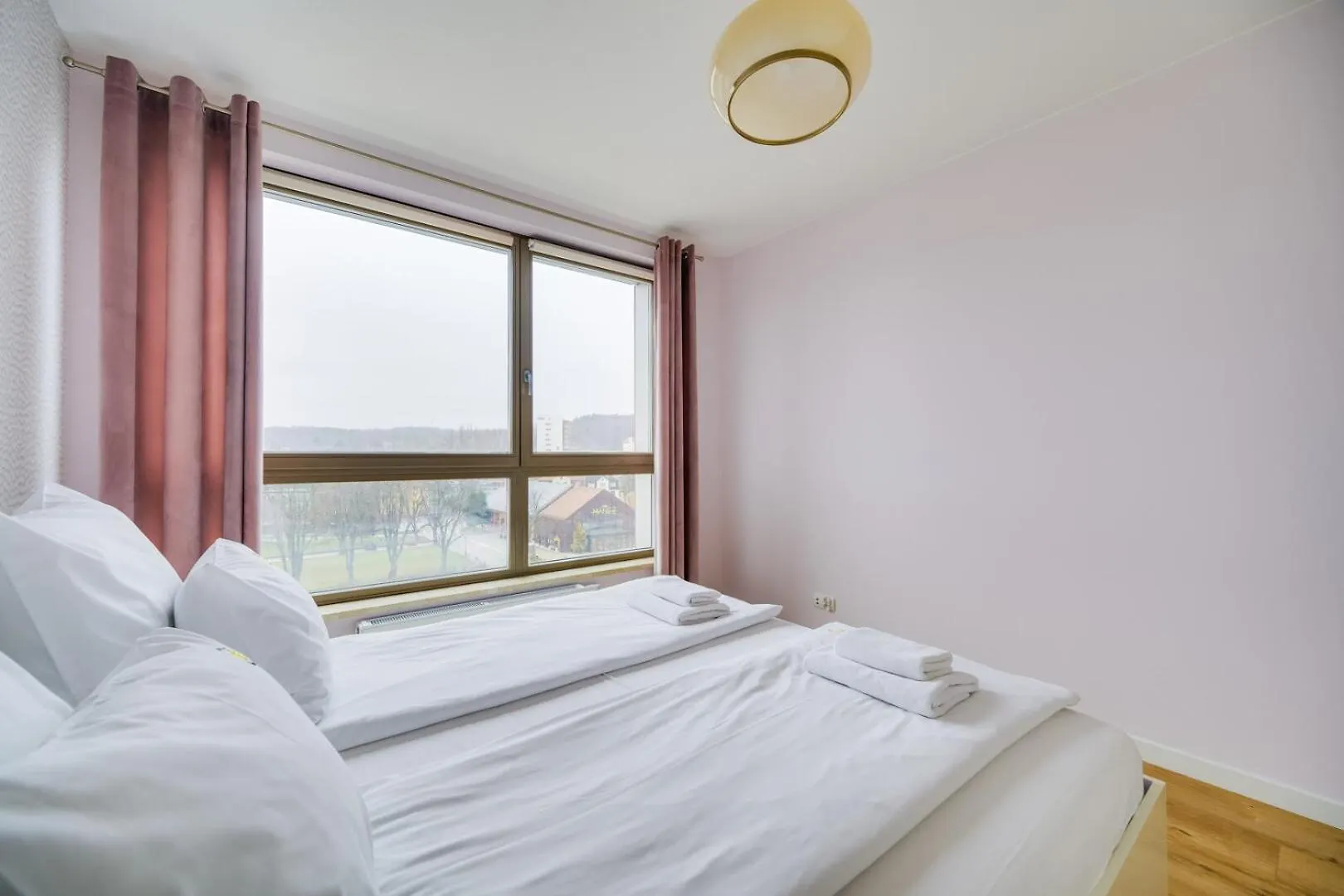 Prostywynajem Apartament Garrison Skyline Parking Gdansk